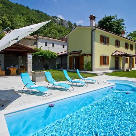 Bella Vista *