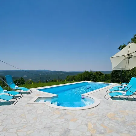 Bella Vista *
